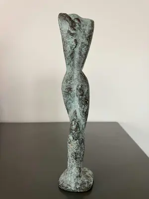 Brons (Onbekend) - Jonge vrouw kopen? Bied vanaf 39!