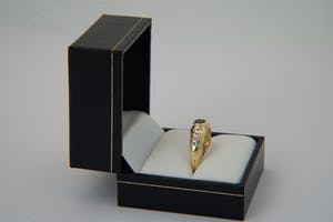 2522 - mooie 18 krt goud & 0.35ct diamanten ring - met 0.40ct saffier! kopen? Bied vanaf 270!