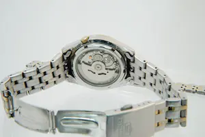 56 - Stalen bicolor Heren en Dames polshorloges met band Seiko kopen? Bied vanaf 30!