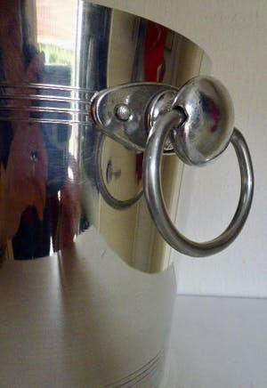 Niet of onleesbaar gesigneerd - Vintage champagne ijsemmer VCP “Veuve Clicquot Ponsardin” kopen? Bied vanaf 1!