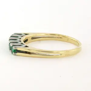 14k bicolour gouden ring bezet met smaragd - ringmaat 18.75 (59) kopen? Bied vanaf 250!