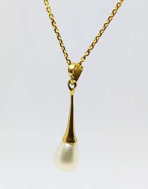 14k gouden collier met een zoetwater parel verkocht voor € 160!