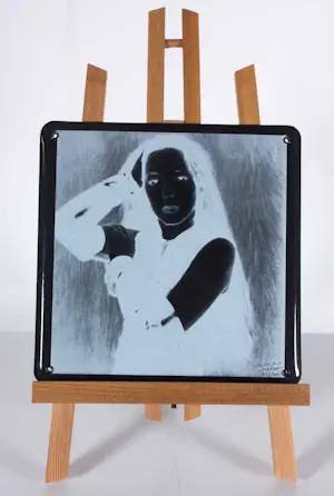 Liliane Vertessen - Foto/emaille, Portret negatief kopen? Bied vanaf 150!