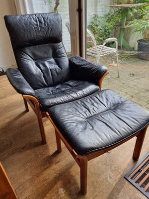 Buy Göte Möbel Nassjo (G-Möbel) - Lederen verstelbare fauteuil met voetenbank? Bid from 150!