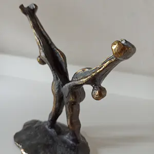 Corry Ammerlaan - Bronzen fotolijst met figuren. kopen? Bied vanaf 20!