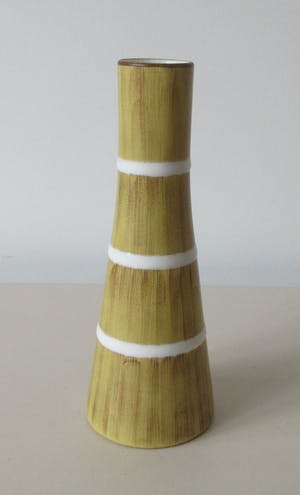 Plateelbakkerij Zuid-Holland - Fifties platelen vaasje met faux bamboe decor Opaal kopen? Bied vanaf 28!