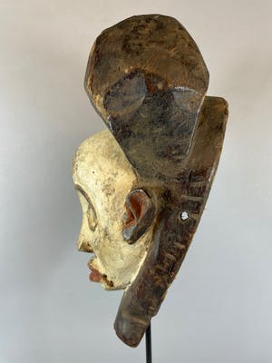 Vuvi - Tribal used African mask from the Lega - Congo. kopen? Bied vanaf 25!