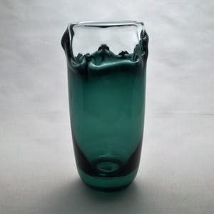 Willem Heesen - UNICA vaas, groen en helder glas kopen? Bied vanaf 49!