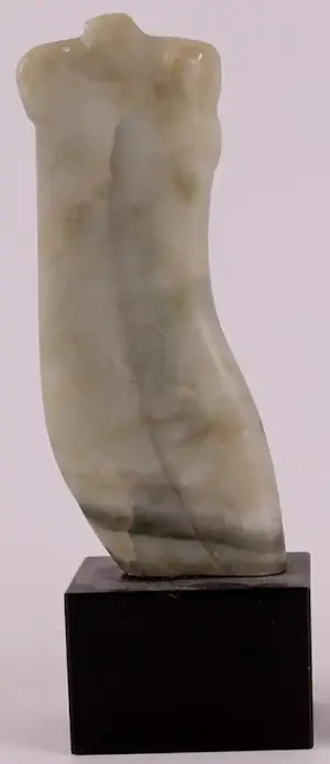 Monica van Dael - Beeld: Albasten torso op natuurstenen basement kopen? Bied vanaf 189!