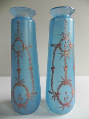 Niet of onleesbaar gesigneerd - Twee pracht vazen (Bohemen) kopen? Bied vanaf 1!