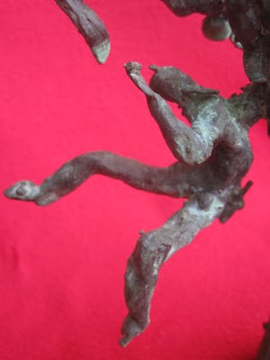 Brons (Onbekend) - Vallende figuren. kopen? Bied vanaf 75!