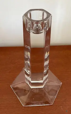 Frank Lloyd Wright - Kristallen kandelaar uitgevoerd voor Tiffany & Co kopen? Bied vanaf 50!