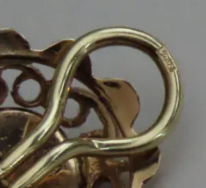 Antieke 14 karaat gouden oorbellen met facet geslepen granaat stenen kaufen? Bieten Sie von 395!