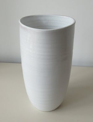 Pottenbakkerij Nagtegaal - Drie witte aardewerk vazen kopen? Bied vanaf 30!