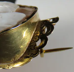 Antieke ovalen gouden schelp camee kopen? Bied vanaf 900!
