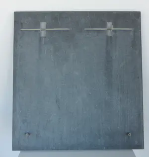 Franz Josef Vanck - Wandobject (buiten) van natuursteen, brons en ijzer kopen? Bied vanaf 500!