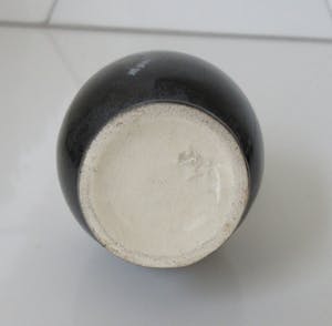 Niet of onleesbaar gesigneerd - Art deco zwart wit aardewerken olie- en azijn Stel kopen? Bied vanaf 10!