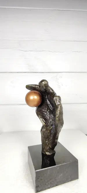 Corry Ammerlaan - jonglerende jongen met bal kopen? Bied vanaf 20!
