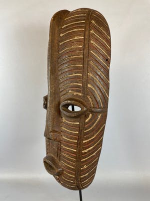 Songye - 211027 - Tribal used African Songye Kifwebe mask - Congo. kopen? Bied vanaf 45!