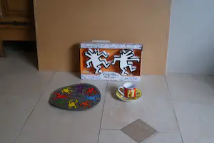 Keith Haring - boekensteunen - espresso kopje en schotel - muismat in 1 kavel ! kopen? Bied vanaf 50!