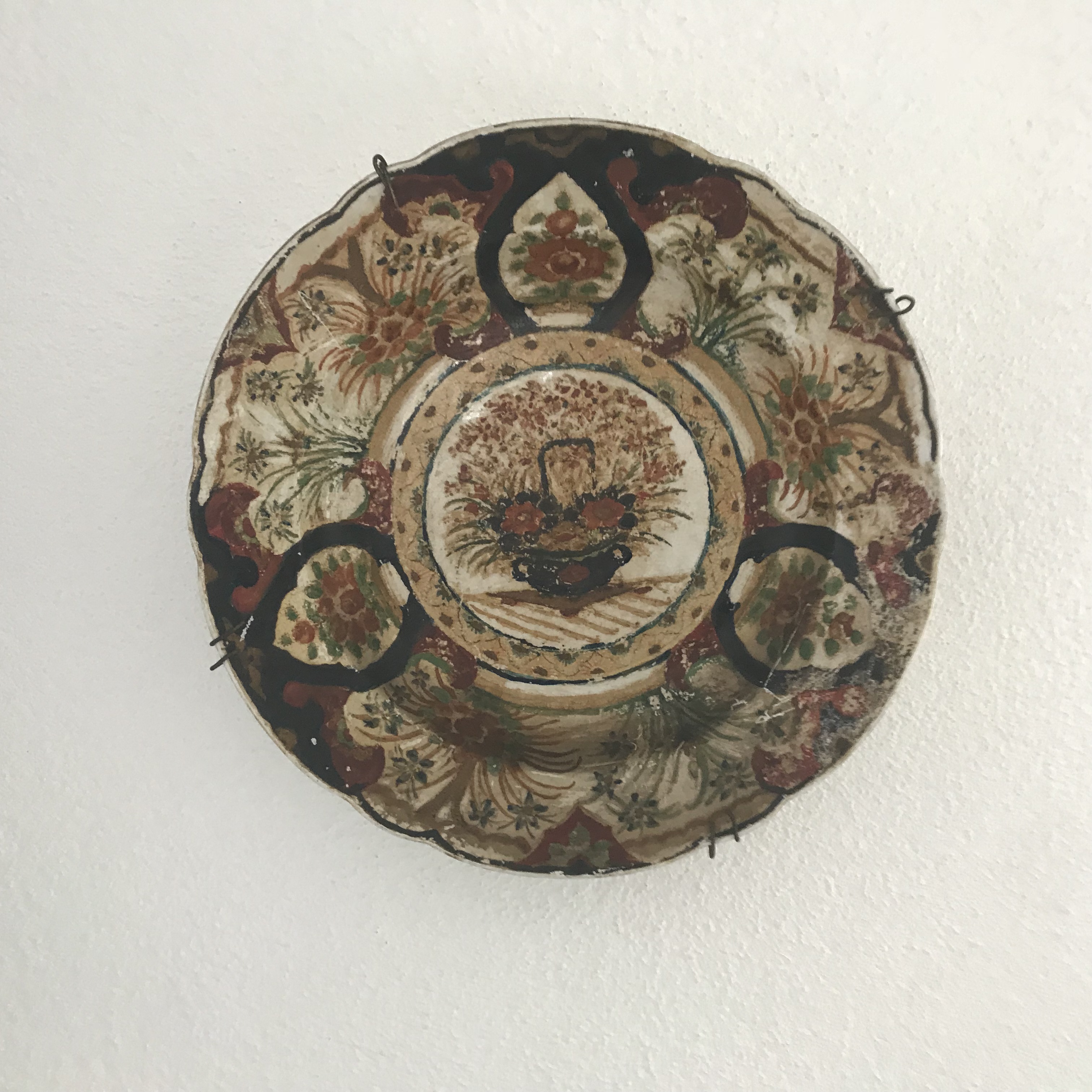 Firma Regout & Co - Antiek Handgeschilderd Bord / Schotel kopen? Bied vanaf 40!