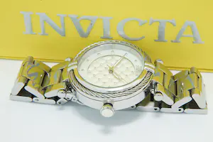 58- Zo goed als nieuw Invicta "bolt lady 28923" dames polshorloge met Box + cert kopen? Bied vanaf 70!