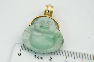 46 - Gedeeltelijk 18 karaat geel gouden hanger met lachende buddha kopen? Bied vanaf 120!