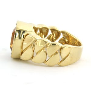 18k gouden ring bezet met citrien en aan entourage briljant geslepen diamant kopen? Bied vanaf 650!