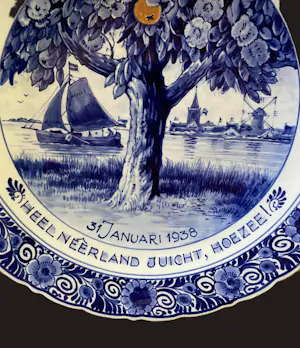 Porceleyne Fles - Beperkte oplage Herdenkingsbord geboorte Prinses Béatrix kopen? Bied vanaf 150!