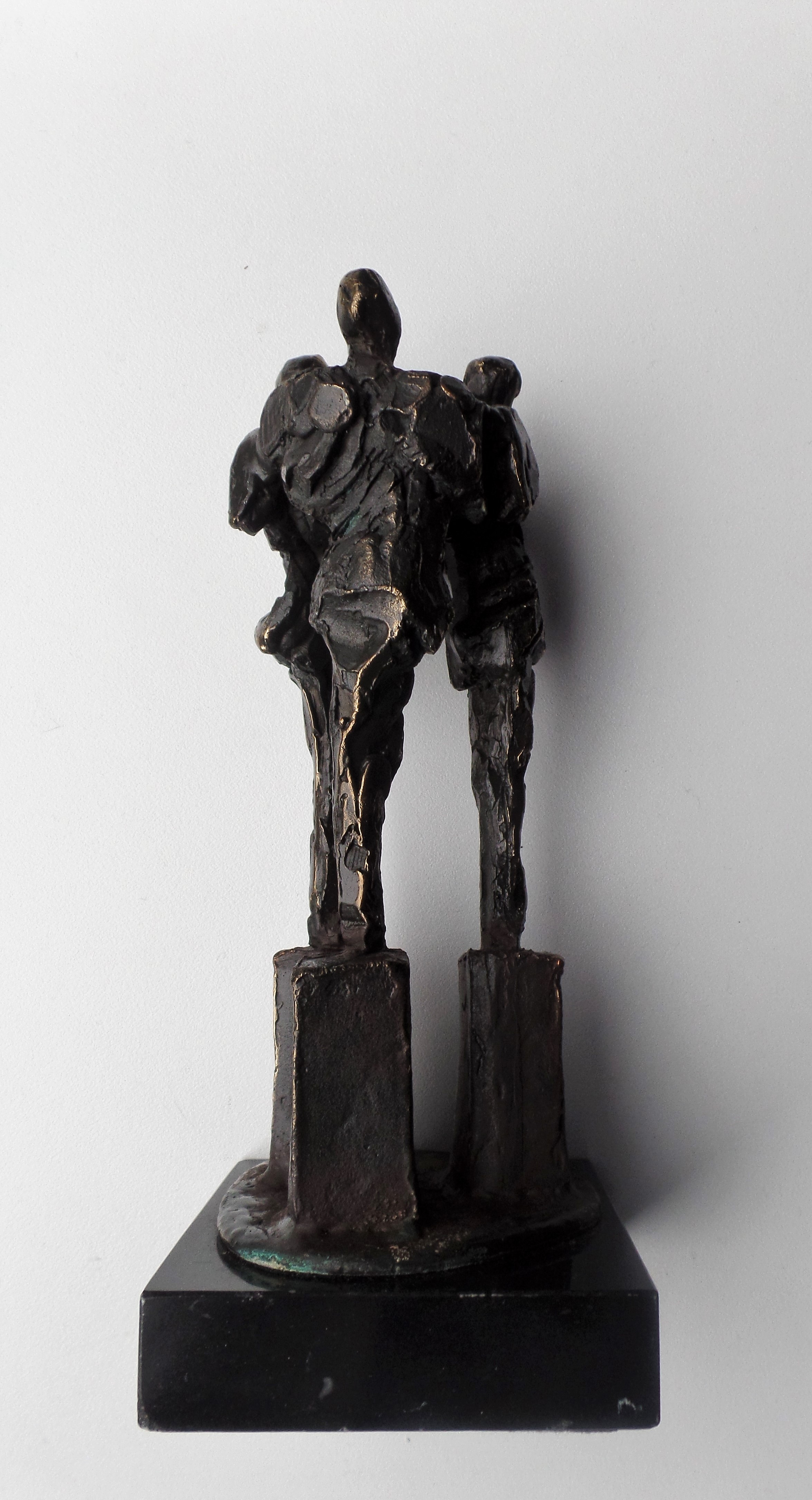 Bernadette Leijdekkers - Drie Mensen - Brons / Metaal kopen? Bied vanaf 49!