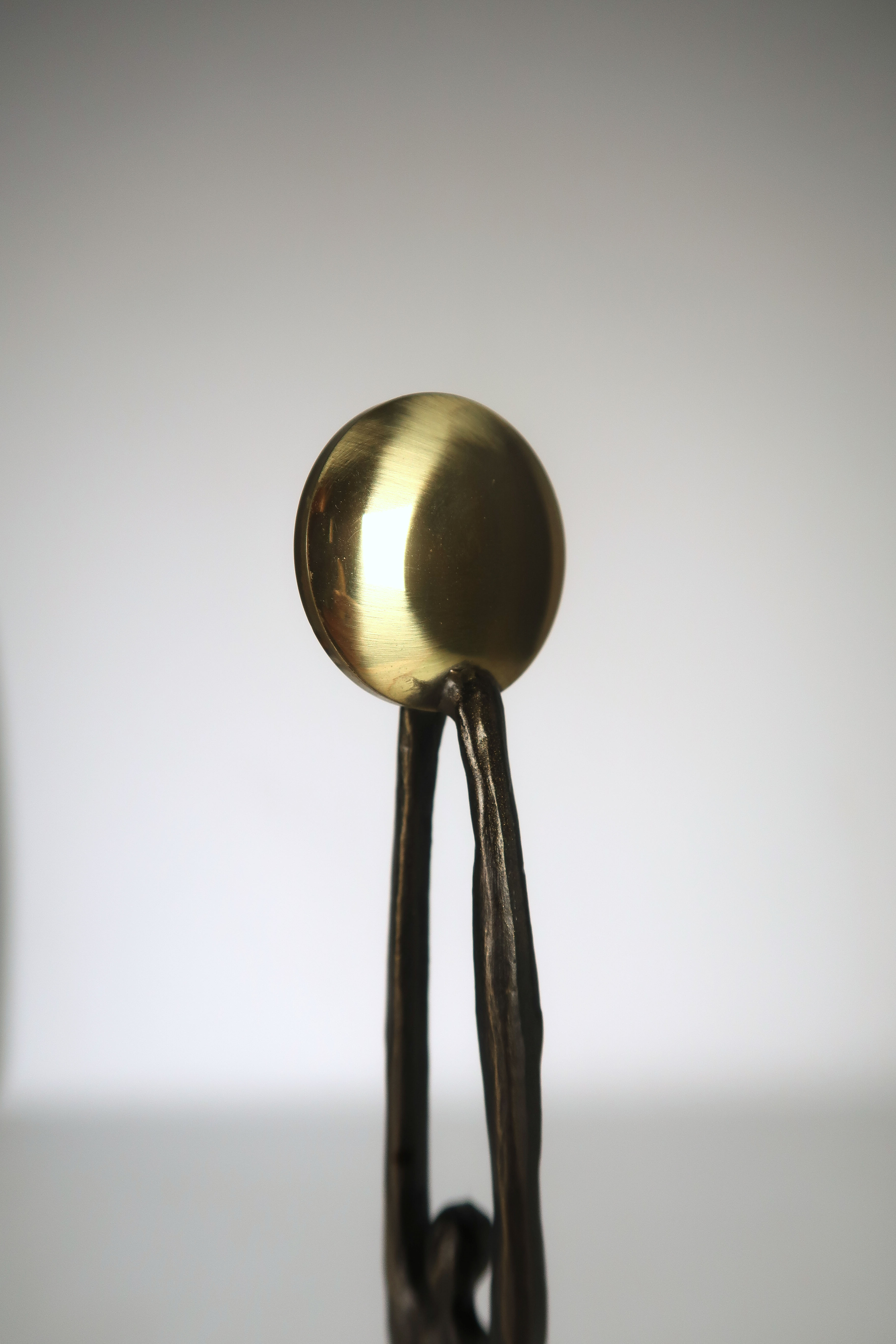 Corry Ammerlaan - Brons en graniet, Zonder titel kopen? Bied vanaf 40!