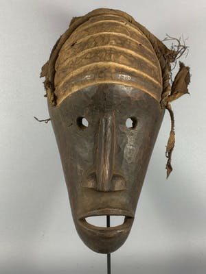 Dan - 200416 - Old African mask from the Dan - Liberia. kopen? Bied vanaf 45!