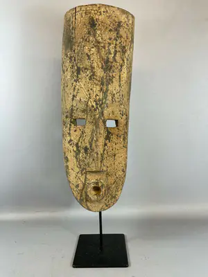 Fang - 220312 - Tribal used Old African Fang mask - Gabon. kopen? Bied vanaf 45!