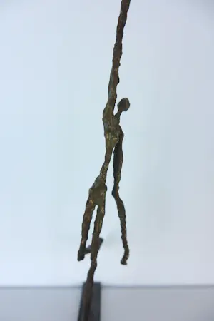 Franz Josef Vanck - Brons (wandobject), Springend figuur kopen? Bied vanaf 200!