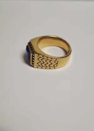 Nieuwe  ring voor heren, met vierkante blauwe Edelsteen . kopen? Bied vanaf 45!