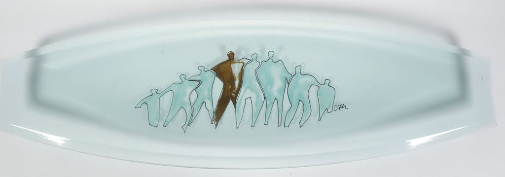 Corry Ammerlaan - Glazen schaal met twee metalen sculpturen in houten bewaarbox kopen? Bied vanaf 1!