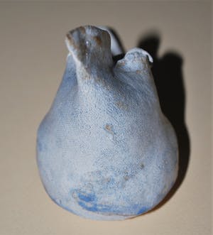 Niet of onleesbaar gesigneerd - zittend figuur kopen? Bied vanaf 1!