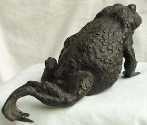 Niet of onleesbaar gesigneerd - Bronzen beeld , Kikker / Pad kopen? Bied vanaf 10!