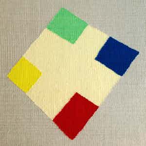 Niet of onleesbaar gesigneerd - Ingelijste gobelin , ‘Abstracte vormen’ - 1996 verkocht voor € 1!