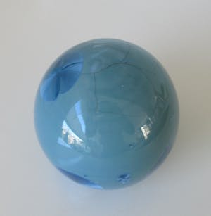 Peter Selhorst - Keramisch bol object met blauw kristalline glazuur kopen? Bied vanaf 1!