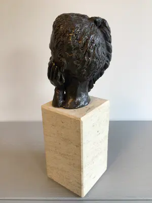 Astrid Veldhuyzen-Koppen - Sculptuur “ Luisteren “ kopen? Bied vanaf 59!