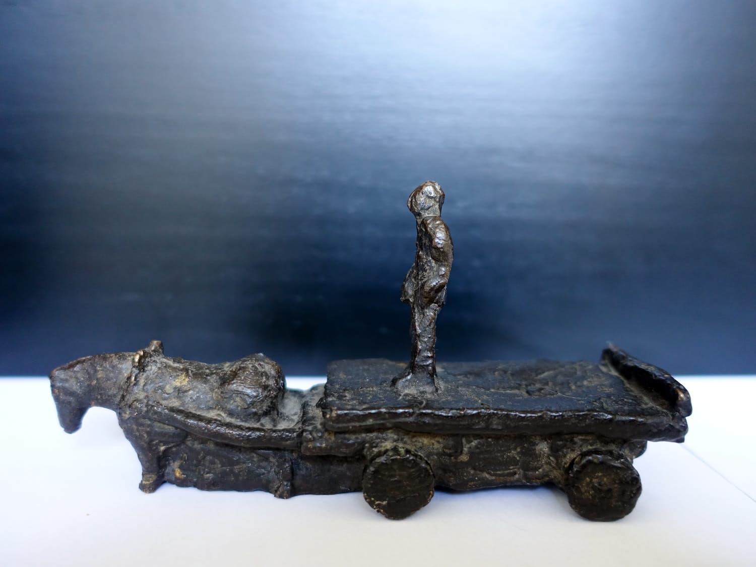 Brons (Onbekend) - Boerenkar met jongen in brons. kopen? Bied vanaf 55!