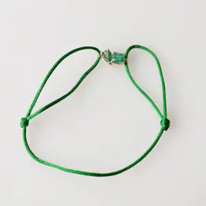 Smaragdgroene koordarmband kopen? Bied vanaf 300!