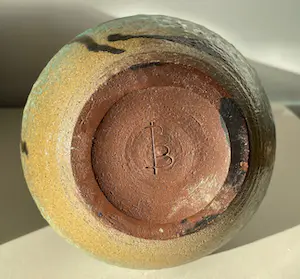 Niet of onleesbaar gesigneerd - Kunst Keramische steengoed flesvaas gesigneerd BB kopen? Bied vanaf 1!