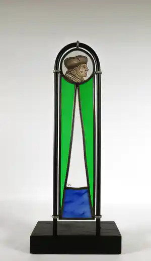 Henk van Kooy - Erasmus in glas-en-lood verkocht voor € 200!