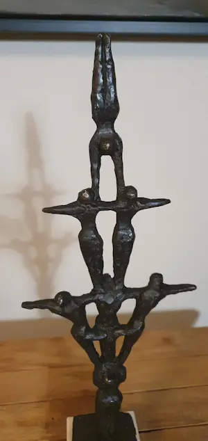 John Bier - Zeven acrobaten kopen? Bied vanaf 1!