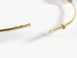 18 kt. geelgouden armband met vijf parels kopen? Bied vanaf 150!