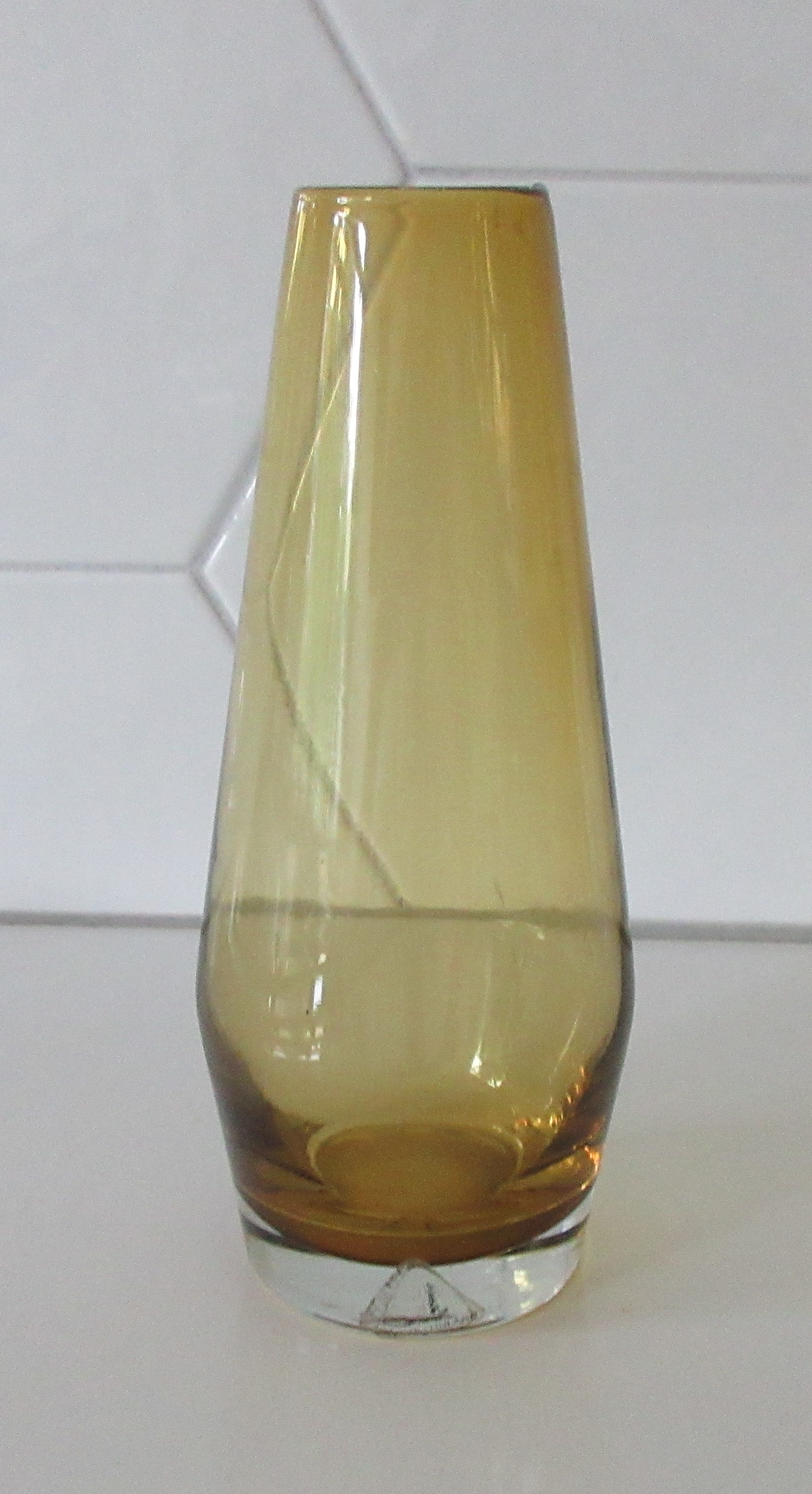 Riihimäki - Amber glazen cased vaasje ontwerp Tamara Aladdin kopen? Bied vanaf 24!