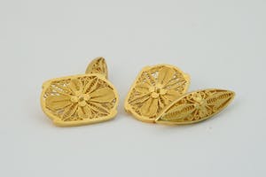 2295 -  1 set sierlijke 18 karaats geel-gouden Filigrain manchetknopen - gekeurd kopen? Bied vanaf 220!