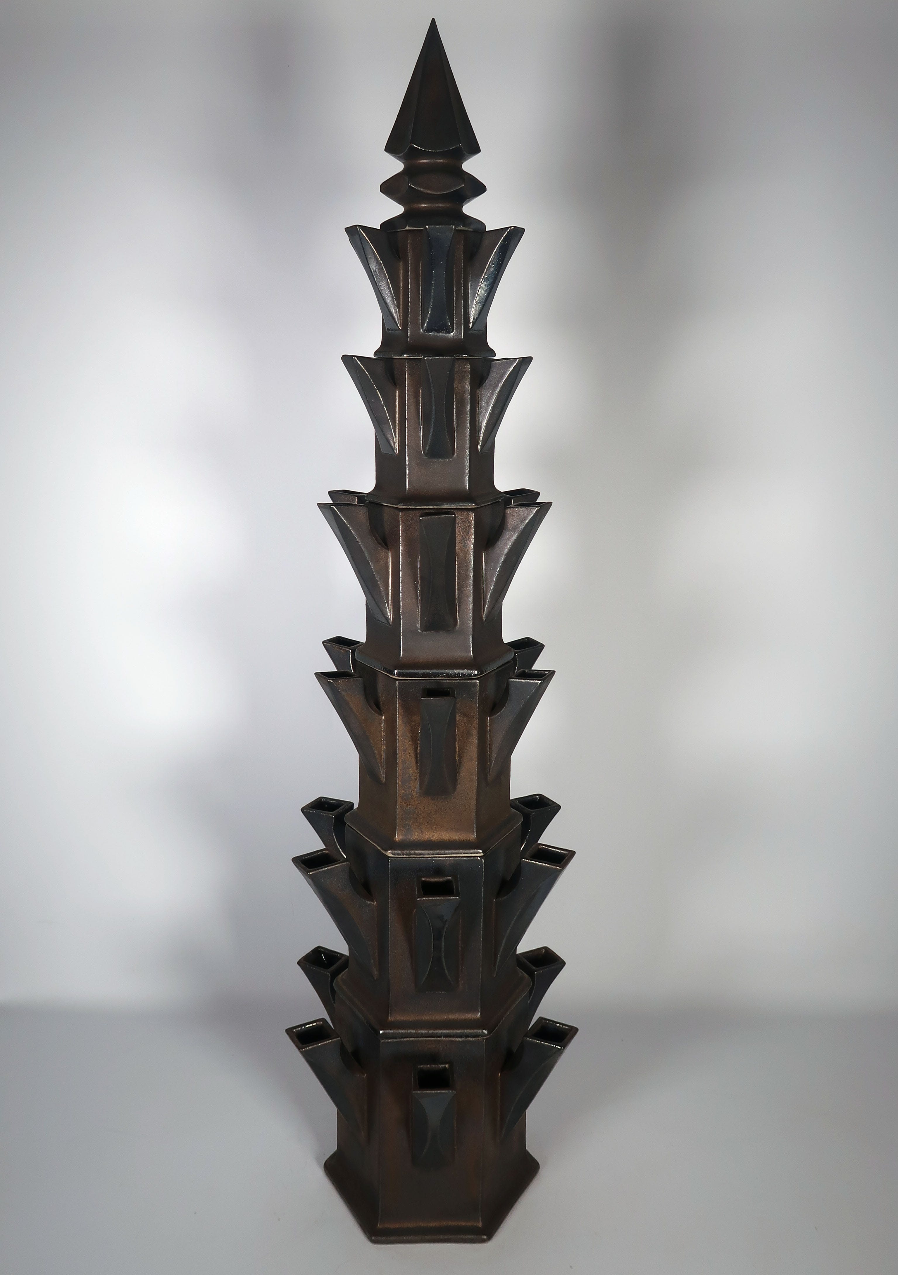 Jan van der Vaart - Geglazuurd aardewerk, Monumentale tulpentoren (Zeer groot) kopen? Bied vanaf 2500!